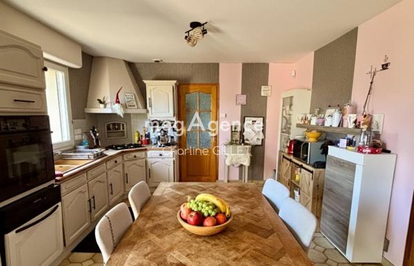 Maison à Locminé, 56500 - 5 pièces 135m²
