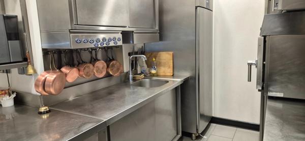 À vendre : Restaurant clé en main – Quartier Vieux Marché, Rouen Rive Droite