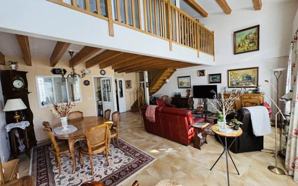 Appartement à vendre    3 pièces • 103,34 m2 La Rochelle