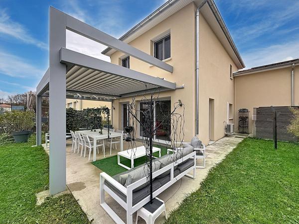 Maison Meximieux 5 pièce(s) 110 m2, 3 chambres, bureau , garage, terrain