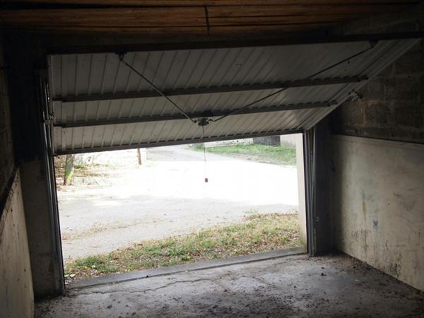 Parking / box Dijon 15 m2 quartier des facs