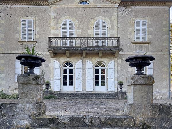 Domaine d'exception, à 5mn d'Auch, dans le Gers, sur 16 ha de prairies
