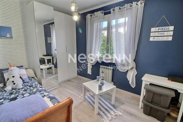 DIEMOZ - Maison plain pied 5 pièce(s) 100.30m2 sur parcelle de 1600m² - DPE : C