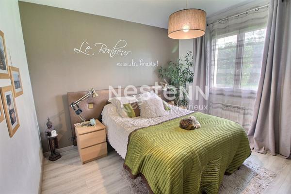 DIEMOZ - Maison plain pied 5 pièce(s) 100.30m2 sur parcelle de 1600m² - DPE : C