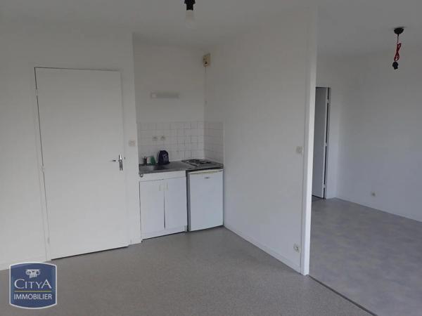 Appartement à louer 1 pièce 33.51m² Le Mans (72000)