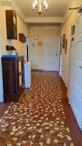 Maison à vendre à Vic-sur-Cère dans le Cantal (15800), ref : MG/2365