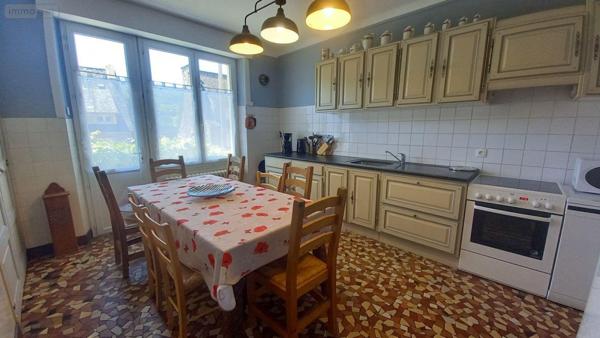 Maison à vendre à Vic-sur-Cère dans le Cantal (15800), ref : MG/2365