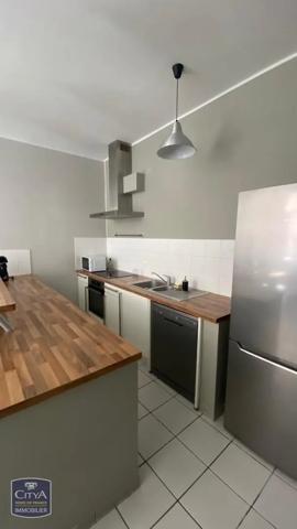 Appartement à louer 3 pièces 65.8m² Douai (59500)