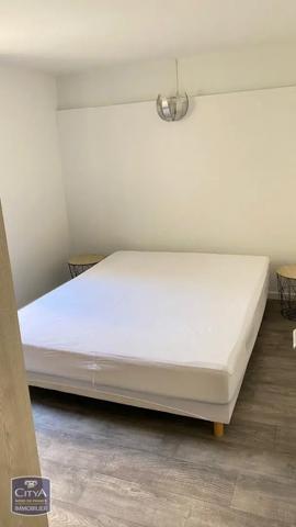 Appartement à louer 3 pièces 65.8m² Douai (59500)