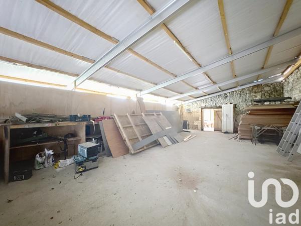 Maison à vendre 5 pièces 230 m² Gond-Pontouvre