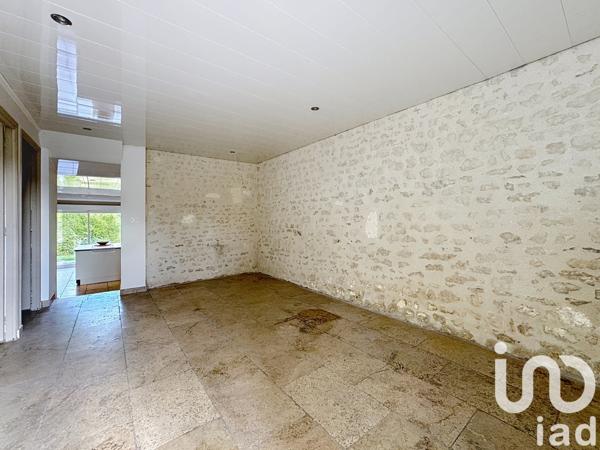 Maison à vendre 5 pièces 230 m² Gond-Pontouvre