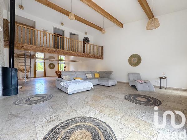 Maison à vendre 5 pièces 230 m² Gond-Pontouvre