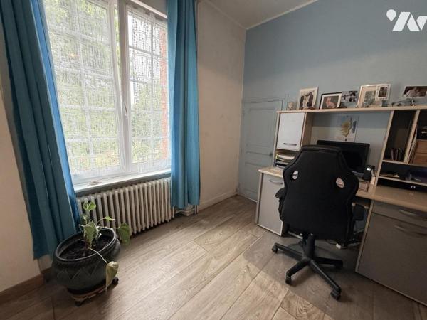 MAISON EN PIERRES SUR SOUS-SOL