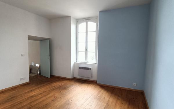 Appartement à vendre    4 pièces • 82,05 m2 Forcalquier