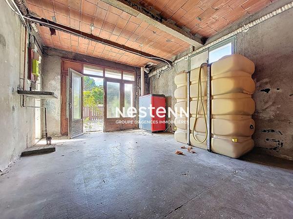 SOUS COMPROMIS - MAISON T6 142 M² HAB - A RENOVER - SUR 662 M² DE TERRAIN