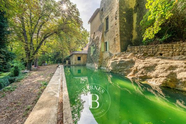 La Tour-d'Aigues, Ferme 4 Chambres -  186 m² à vendre