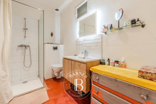 La Tour-d'Aigues, Ferme 4 Chambres -  186 m² à vendre
