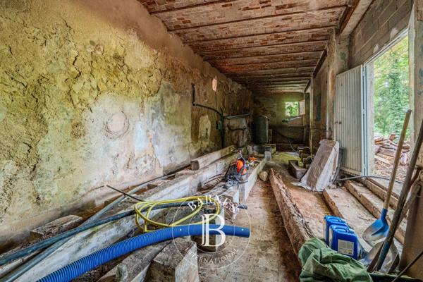 La Tour-d'Aigues, Ferme 4 Chambres -  186 m² à vendre