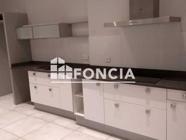 Location Maison 6 pièces 185.2 m² - BOURG D'URCUIT Urcuit 64990