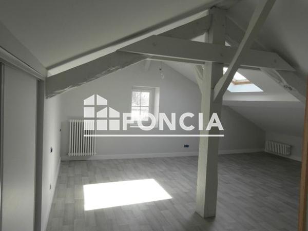 Location Maison 6 pièces 185.2 m² - BOURG D'URCUIT Urcuit 64990