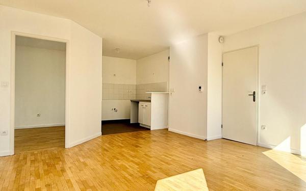 Appartement à vendre    3 pièces • 55,57 m2 Morangis