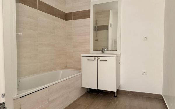 Appartement à vendre    3 pièces • 55,57 m2 Morangis