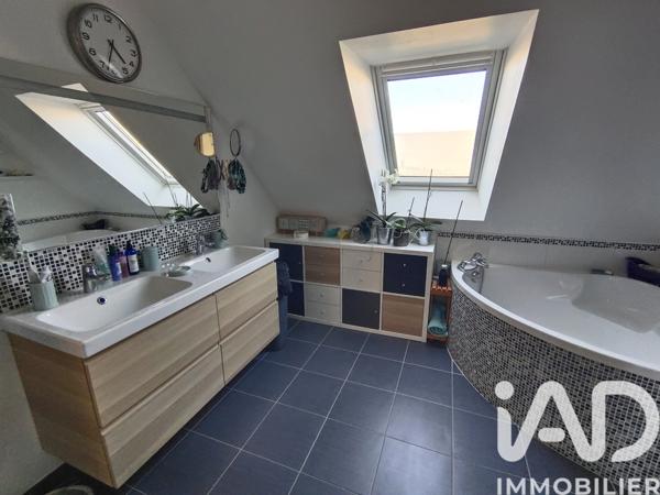 Maison à vendre 5 pièces 88 m² Saint-Aubin-d'Aubigné