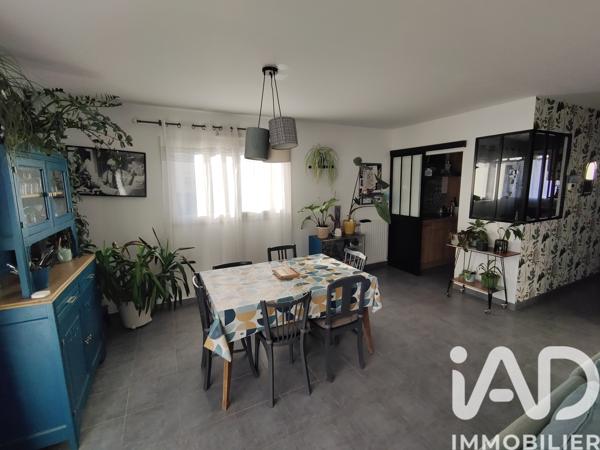 Maison à vendre 5 pièces 88 m² Saint-Aubin-d'Aubigné