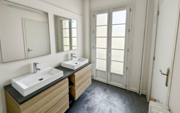 Appartement à vendre    3 pièces • 74,04 m2 Agen