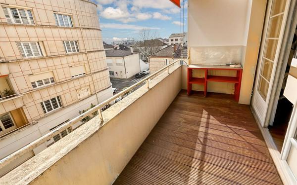 Appartement à vendre    3 pièces • 74,04 m2 Agen