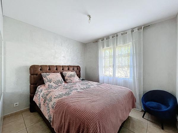 EXCLUSIVITE - MAISON DE 140 M² SUR 723 M² DE TERRAIN