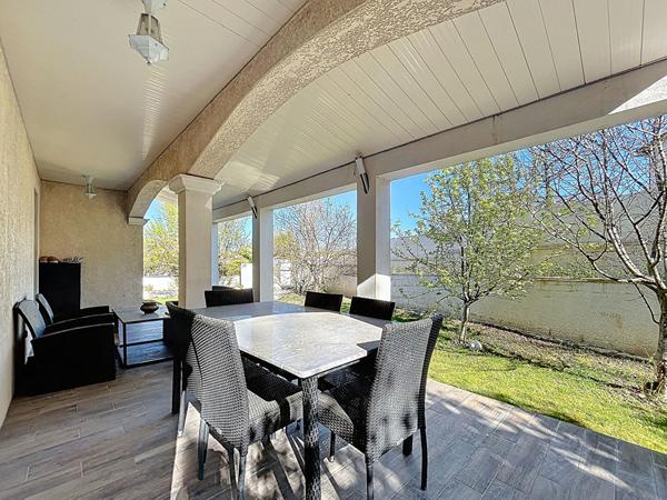 EXCLUSIVITE - MAISON DE 140 M² SUR 723 M² DE TERRAIN