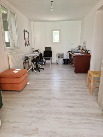 Villa 184 m2 hab. 400 m du centre-ville piscine Saint-Christol-lès-Alès (30380)