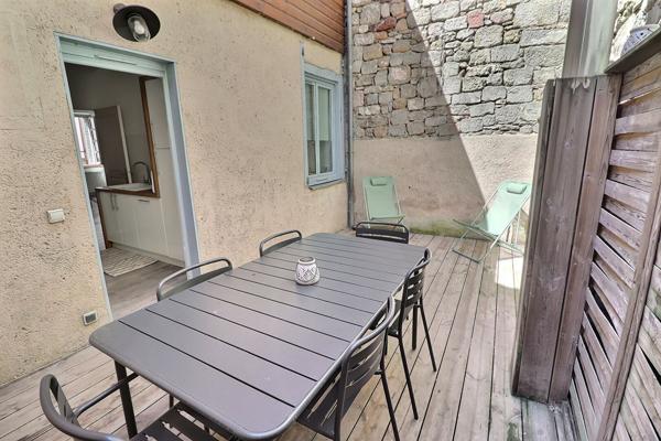Appartement Figeac 3 pièce(s) 80 m2