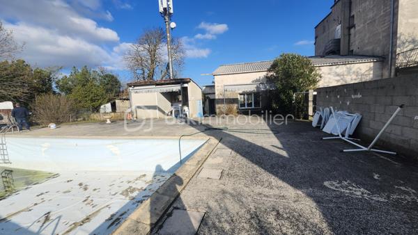 Immeuble mixte de 900 m²