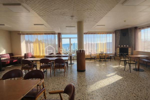 Immeuble mixte de 900 m²