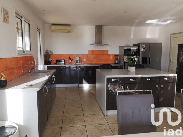 Immeuble à vendre 314 m² Cabris