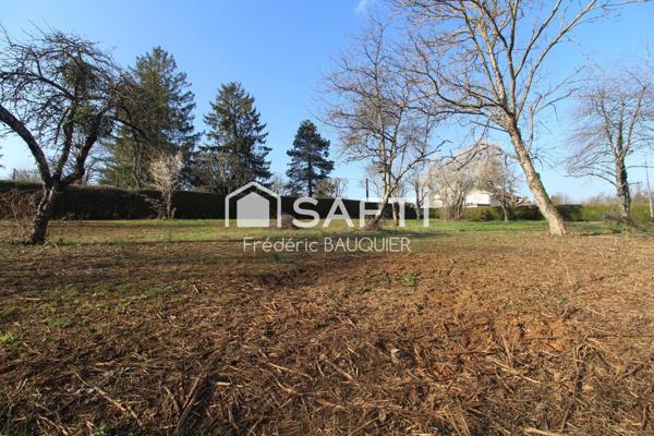 Terrain constructible 959 m² à Chemaudin