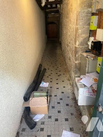 CAEN CENTRE ANCIEN APPARTEMENT 6 PIECES