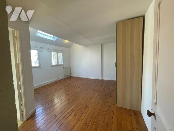 CAEN CENTRE ANCIEN APPARTEMENT 6 PIECES