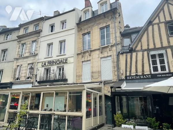 CAEN CENTRE ANCIEN APPARTEMENT 6 PIECES