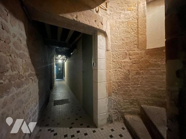 CAEN CENTRE ANCIEN APPARTEMENT 6 PIECES