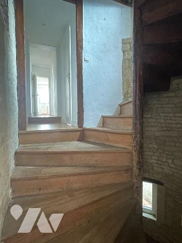 CAEN CENTRE ANCIEN APPARTEMENT 6 PIECES