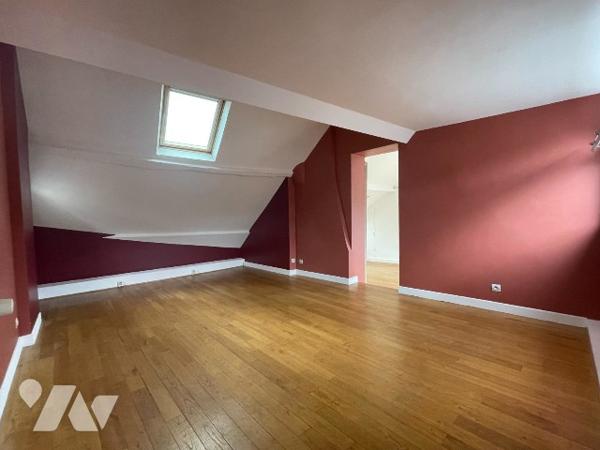 CAEN CENTRE ANCIEN APPARTEMENT 6 PIECES