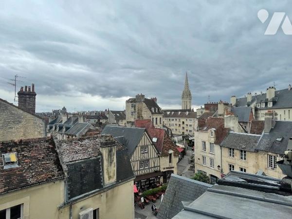 CAEN CENTRE ANCIEN APPARTEMENT 6 PIECES