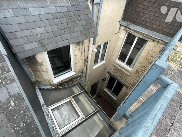 CAEN CENTRE ANCIEN APPARTEMENT 6 PIECES