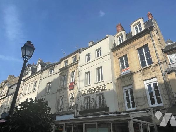 CAEN CENTRE ANCIEN APPARTEMENT 6 PIECES
