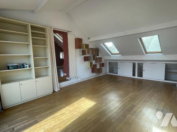 CAEN CENTRE ANCIEN APPARTEMENT 6 PIECES