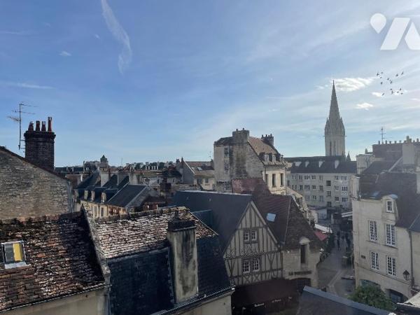 CAEN CENTRE ANCIEN APPARTEMENT 6 PIECES