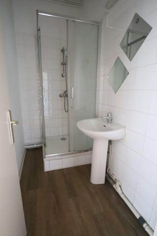 44m² - T2 - RUE CARNOT - CENTRE VILLE/ANGLE LOUIS BLANC